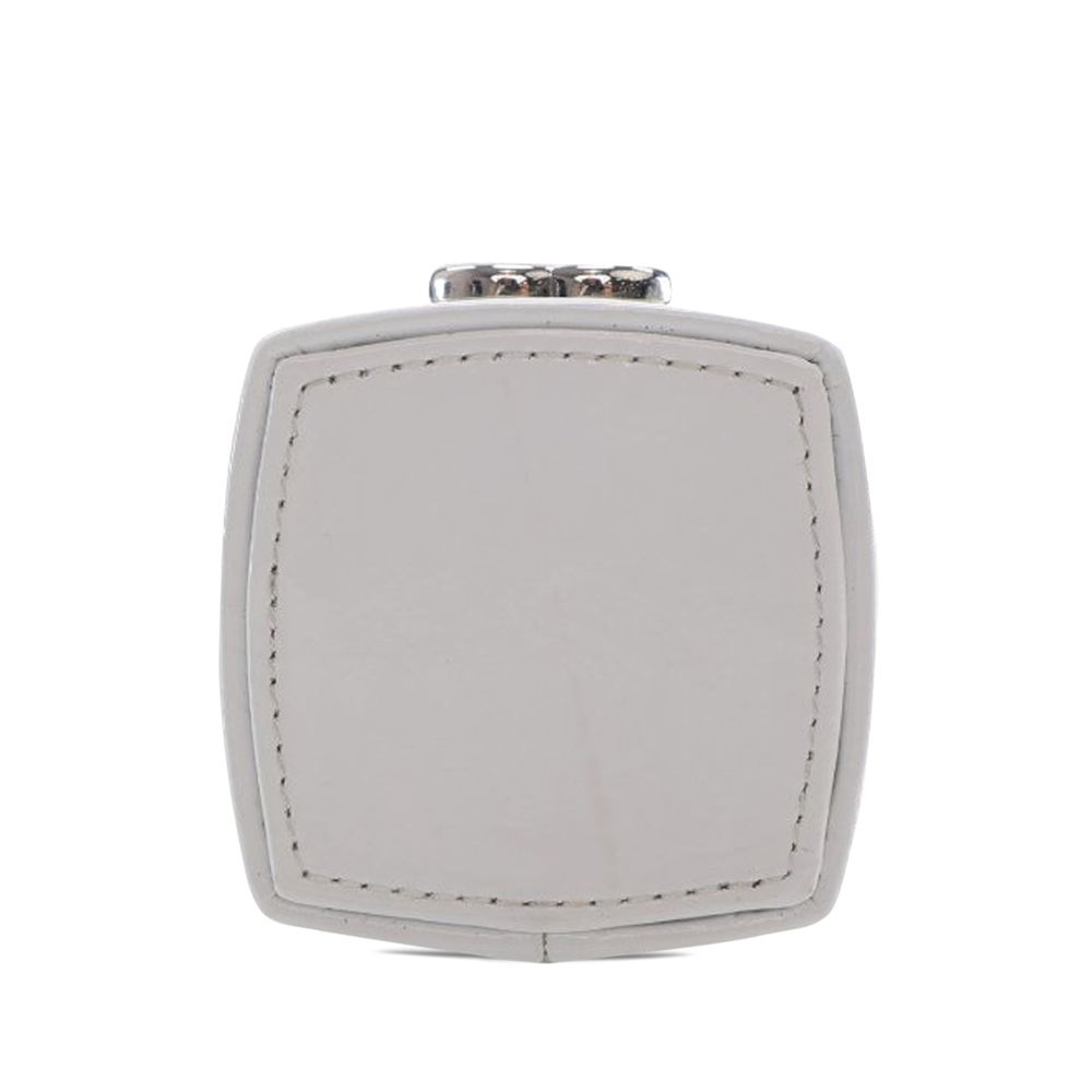 Pre-Loved Chanel Patent Goatskin Make-Up Box Clutch With Chain - Picture 3 of 12